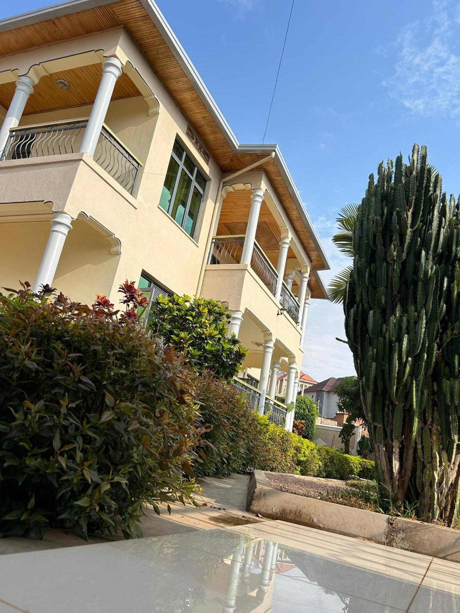 The Vista Homes Kibagabaga Kigali Bagian luar foto