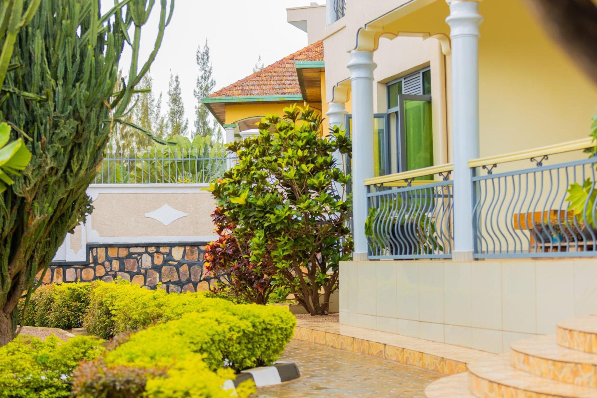 The Vista Homes Kibagabaga Kigali Bagian luar foto